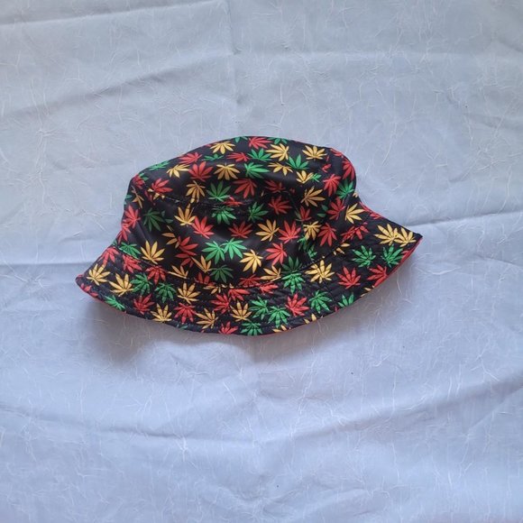 Reversible Flower Bucket Hat - Picture 3 of 3